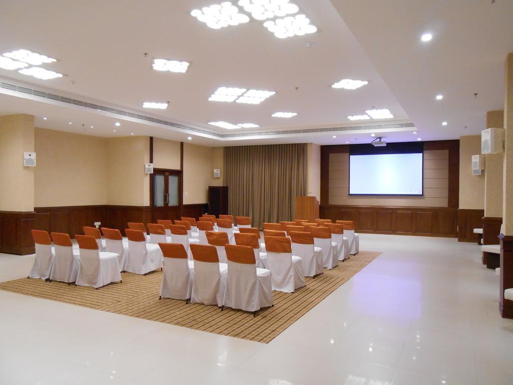 The South Park Hotel Thiruvananthapuram Exteriér fotografie