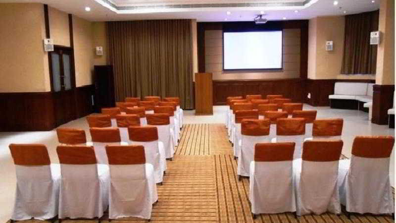 The South Park Hotel Thiruvananthapuram Exteriér fotografie