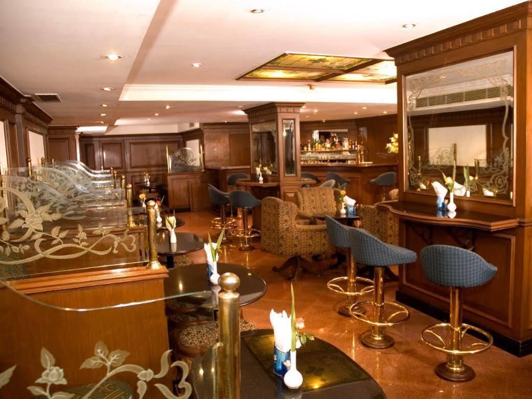 The South Park Hotel Thiruvananthapuram Exteriér fotografie