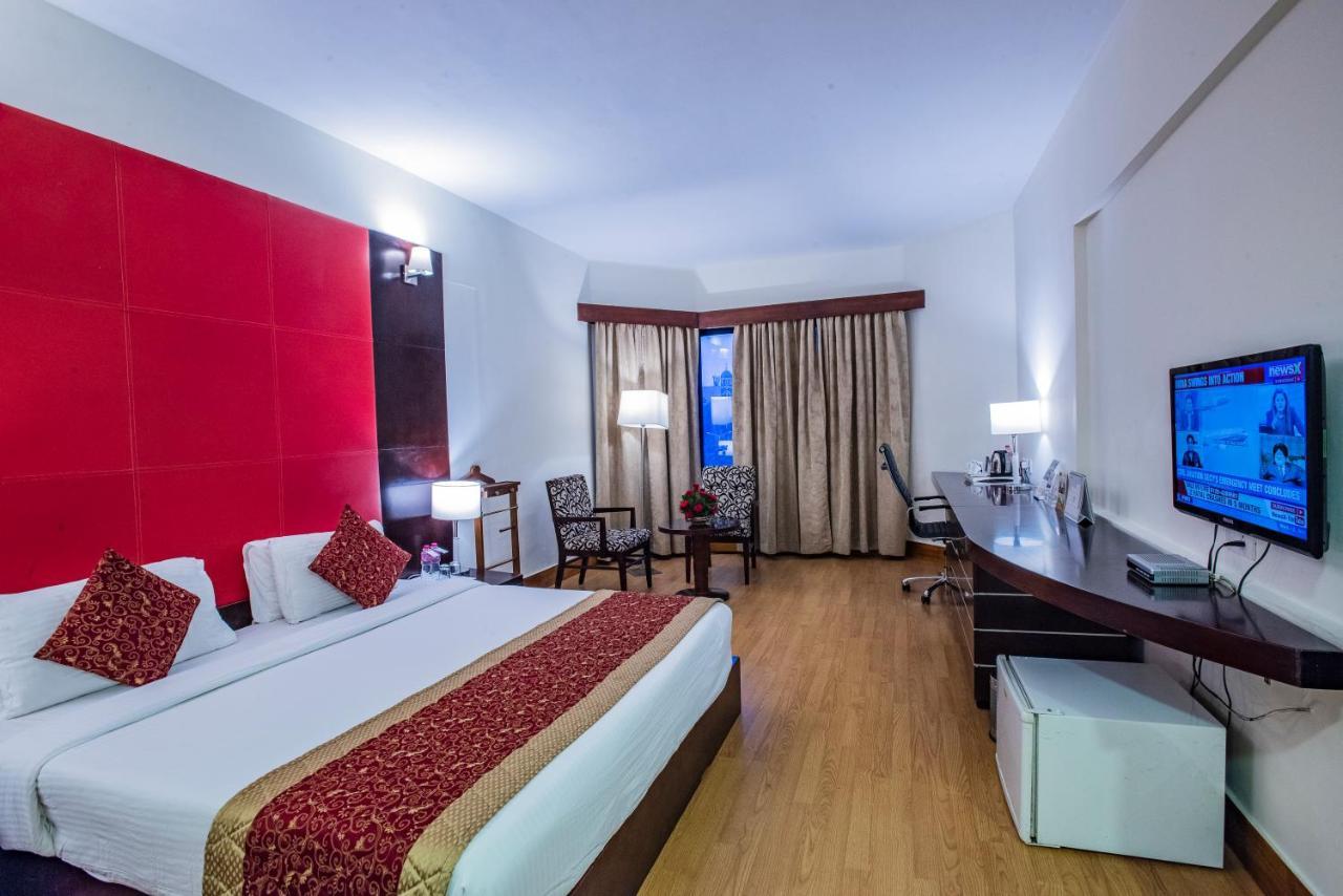 The South Park Hotel Thiruvananthapuram Exteriér fotografie